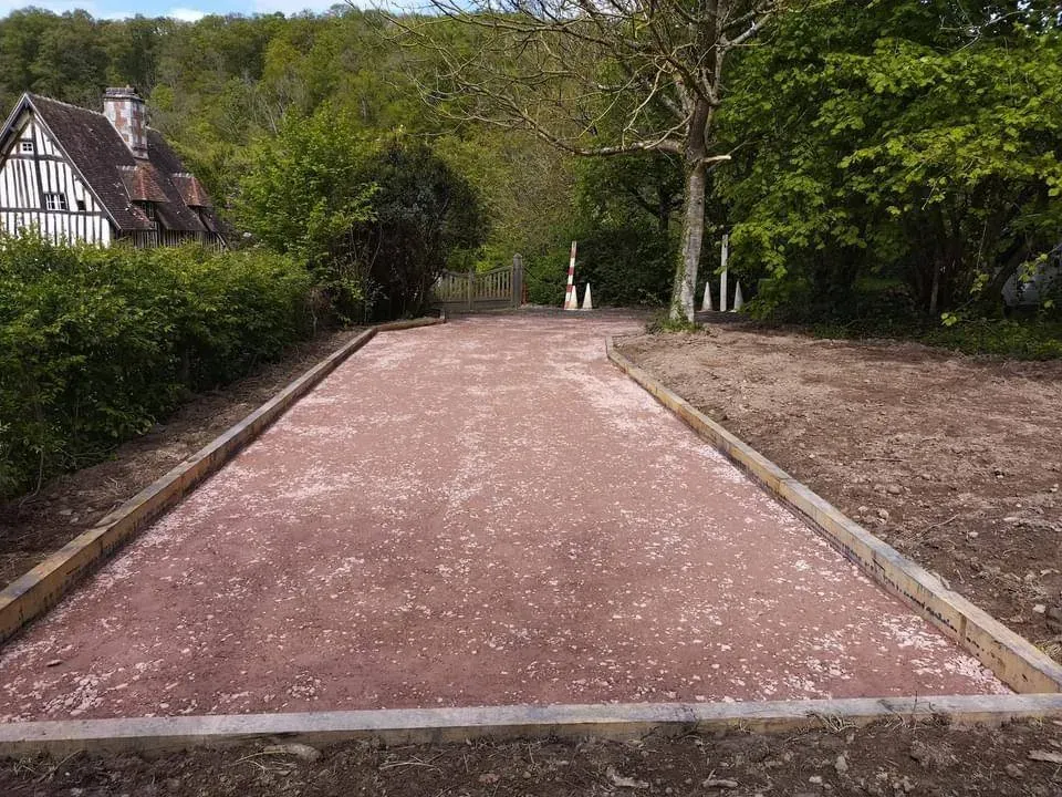 Aménagement de terrain près de Moyaux 